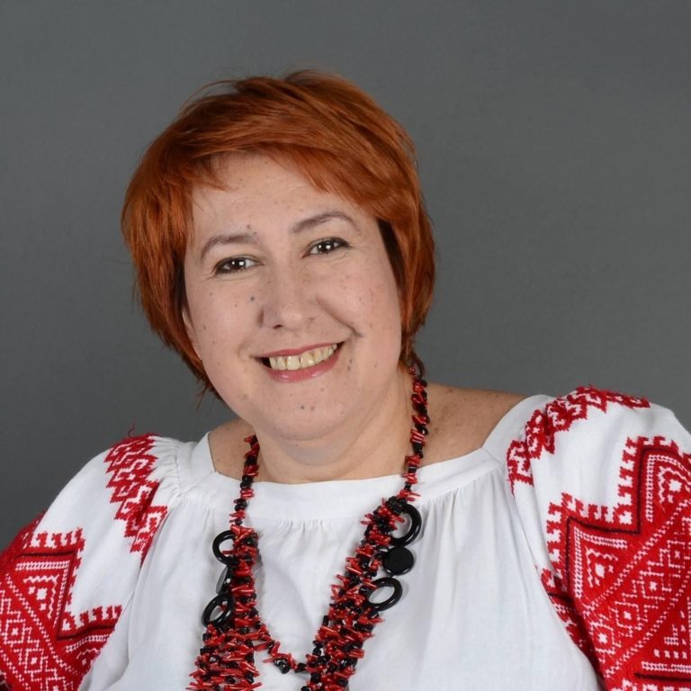 Тара Конрад